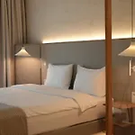 Hotel At 35 4*