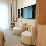 At 35 Hotel