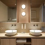 Hotel At 35 4*