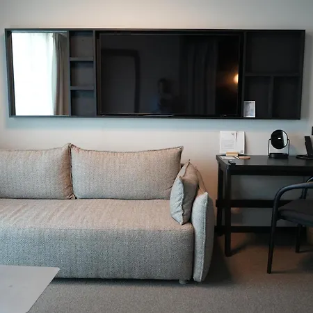 At 35 Hotel 4*